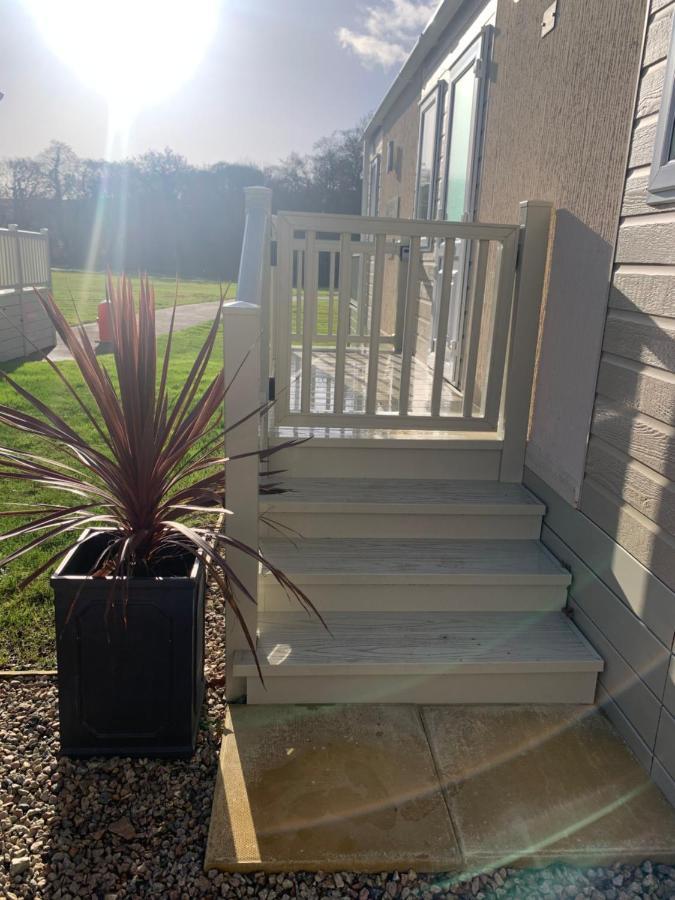 Hargrey Lodge Sun Valley سانت أوستيل المظهر الخارجي الصورة