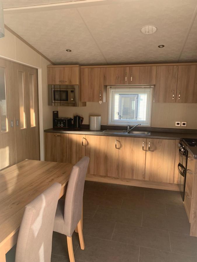 Hargrey Lodge Sun Valley سانت أوستيل المظهر الخارجي الصورة